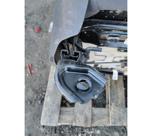 Сиденье переднее правое