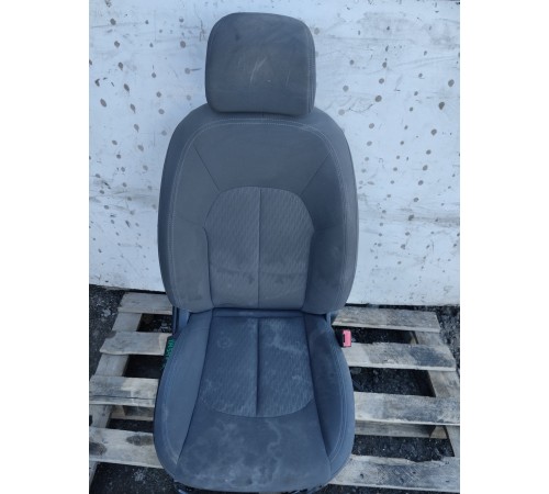 Сиденье переднее правое