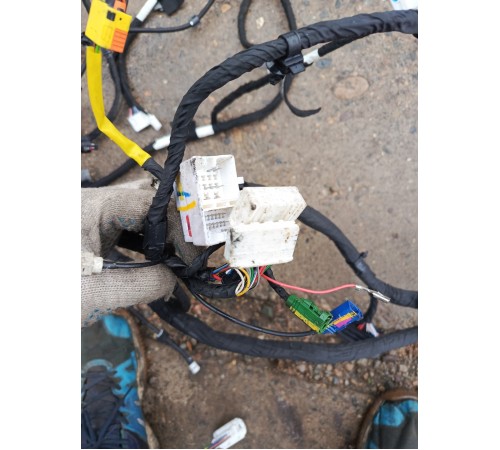 Электропроводка салона