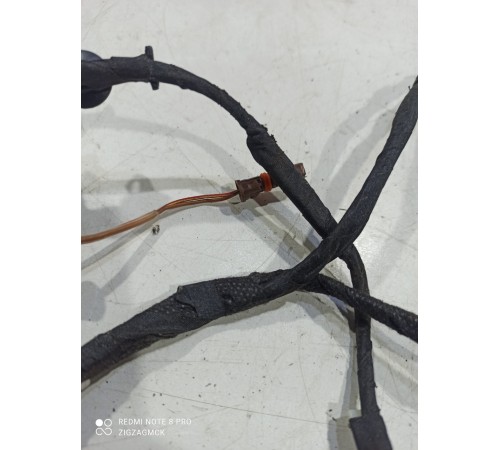 Электропроводка двери (передняя левая)