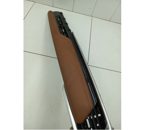 Накладка торпедо декоративная с воздушными дефлекторами