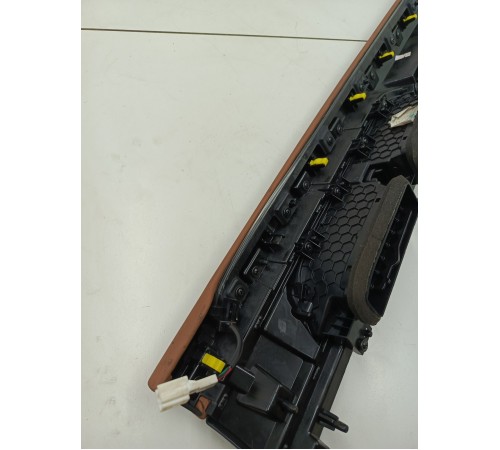 Накладка торпедо декоративная с воздушными дефлекторами