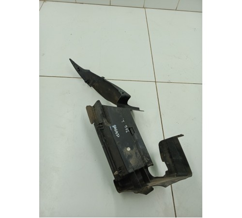 Накладка левая