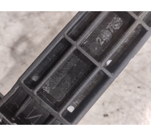 Ручка двери передняя правая