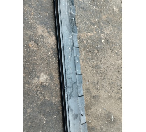 Накладка порога левая