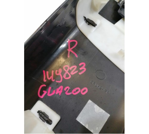 Обшивка центральной стойки правая верхняя