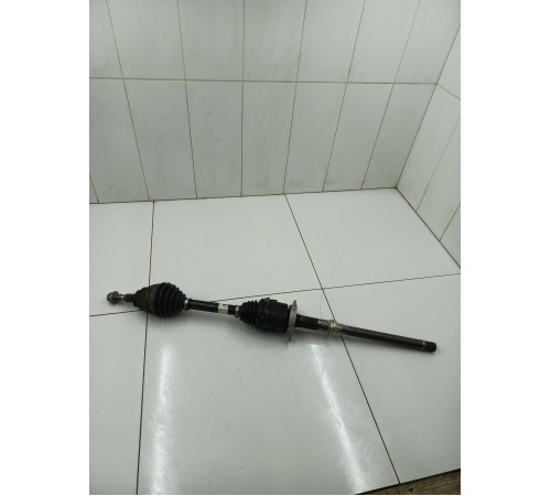 Привод (полуось) передний правый