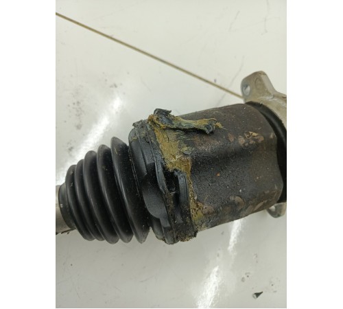 Привод (полуось) передний правый