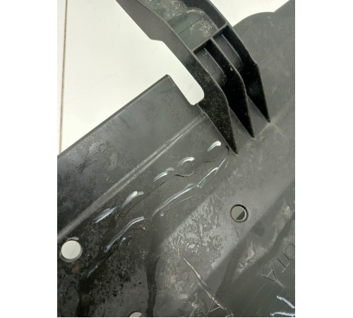 Пыльник бампера нижний