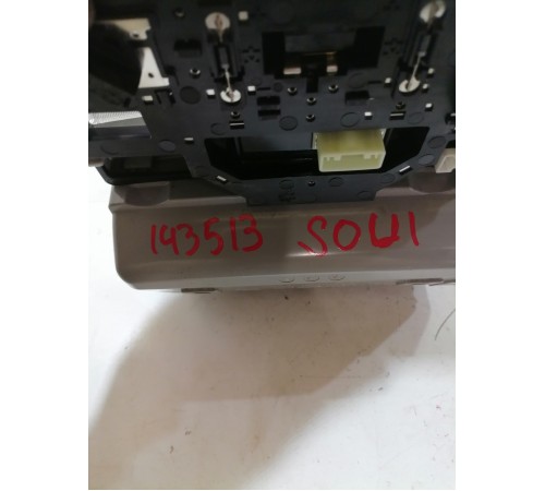 Плафон освещения салона передний