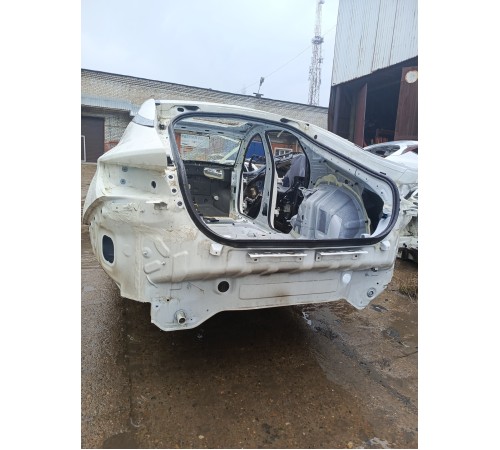 Панель задняя