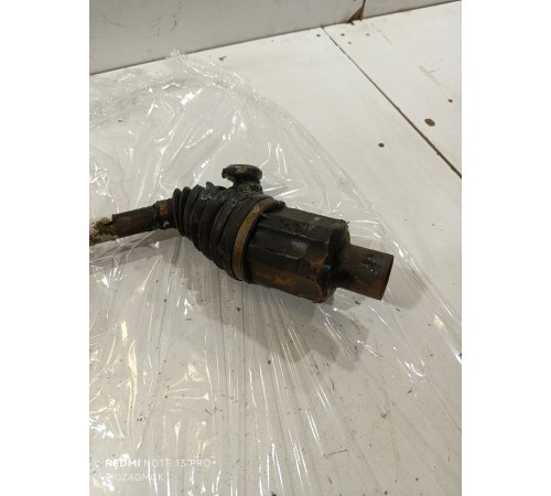 Привод передний левый