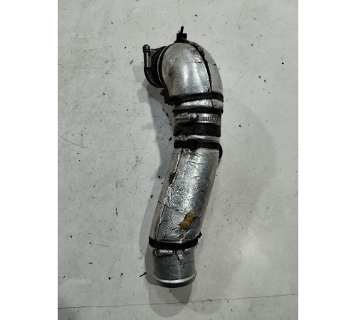 Патрубок интеркулера