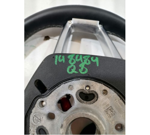 Руль (рулевое колесо)