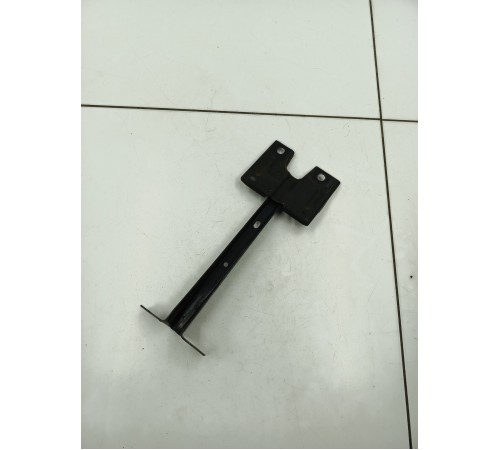 Кронштейн крепление аккумулятора АКБ