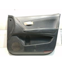 Обшивка двери передняя правая