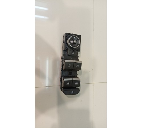 Блок управления стеклоподъемниками