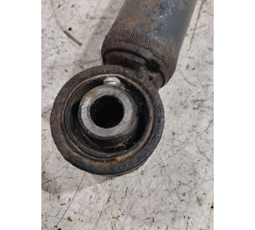 Амортизатор подвески задний левый