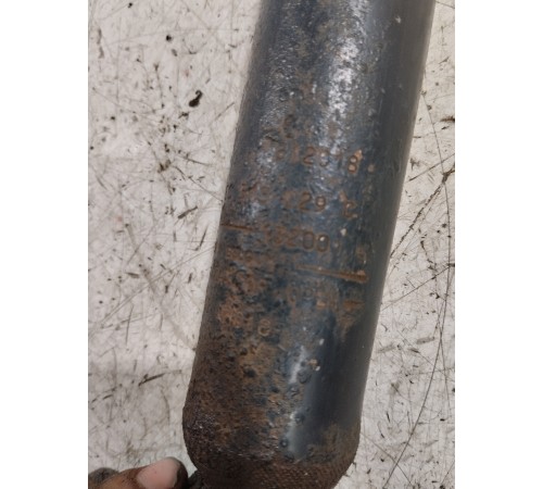 Амортизатор подвески задний левый