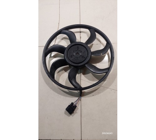 Вентилятор охлаждения радиатора