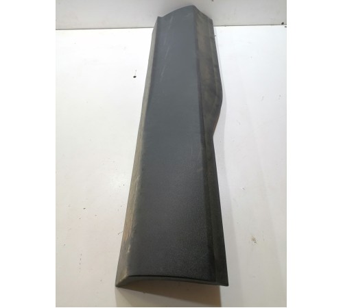 Накладка двери задняя левая нижняя, молдинг