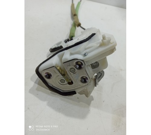 Замок двери (задний левый)