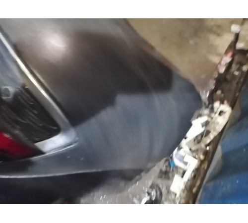 Задний бампер в сборе