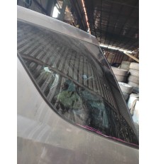 Глухое стекло (заднее, левое)