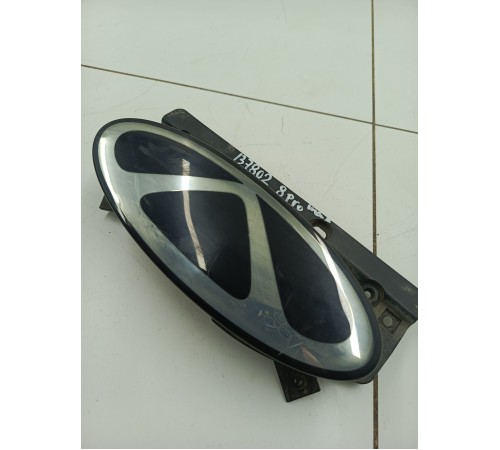 Эмблема решетки радиатора с подсветкой