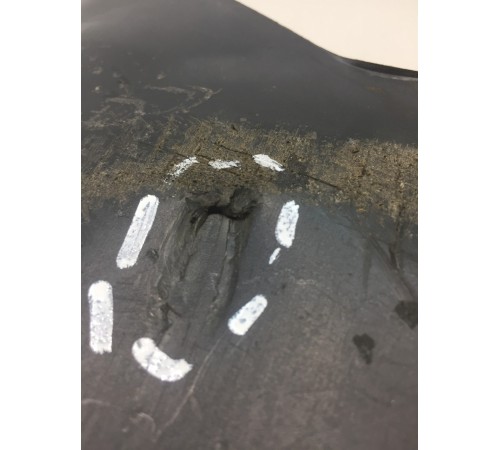 Брызговик задний левый