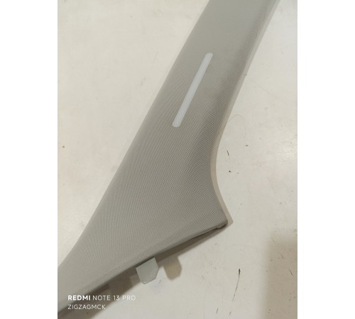 Обшивка стойки лобового стекла правая