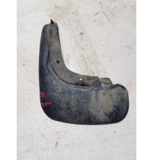 Брызговик задний левый