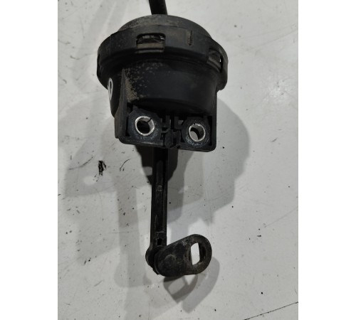 Вакуумный привод впускного коллектора