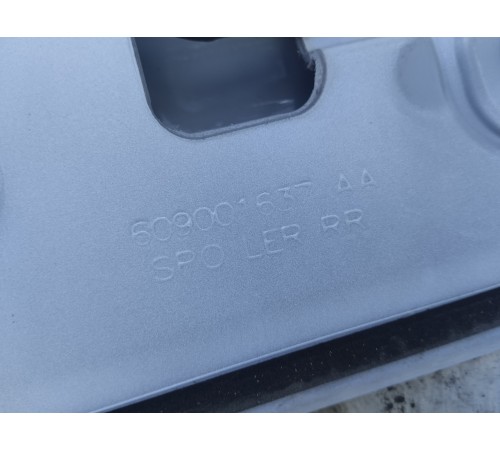 Спойлер крышки багажника