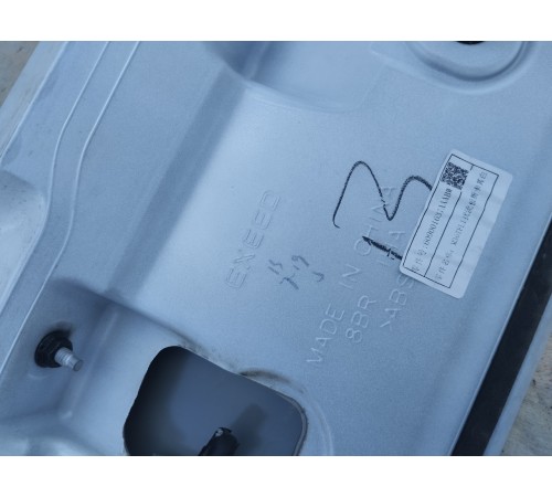 Спойлер крышки багажника