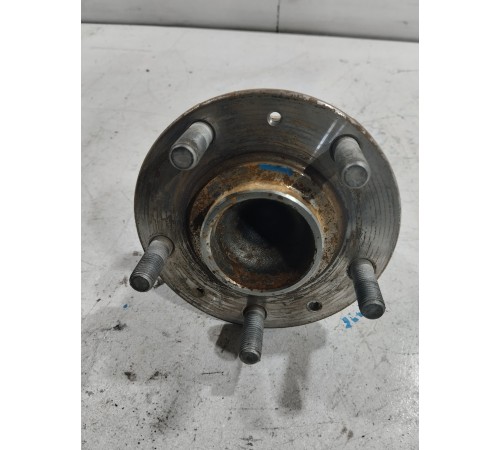 Ступица задняя правая