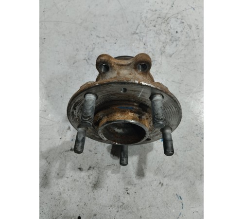 Ступица задняя правая