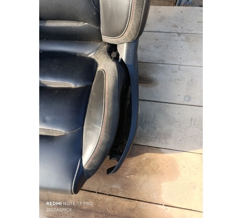 Сиденье переднее левое