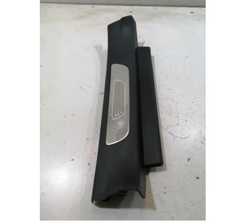 Накладка порога задняя левая