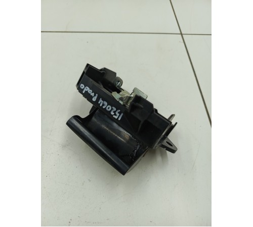 Ручка открывания двери багажника