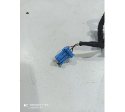 Электропроводка двери (передняя левая)