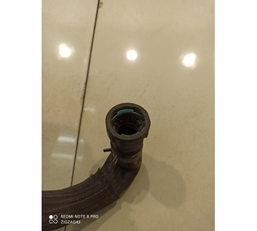 Патрубок системы охлаждения