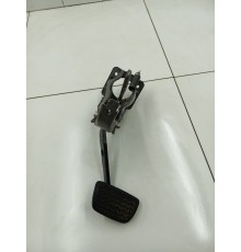 Педаль тормоза