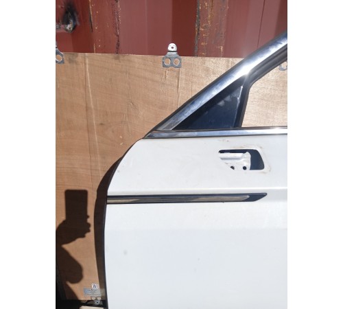 Дверь передняя левая