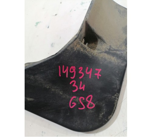 Брызговик задний левый