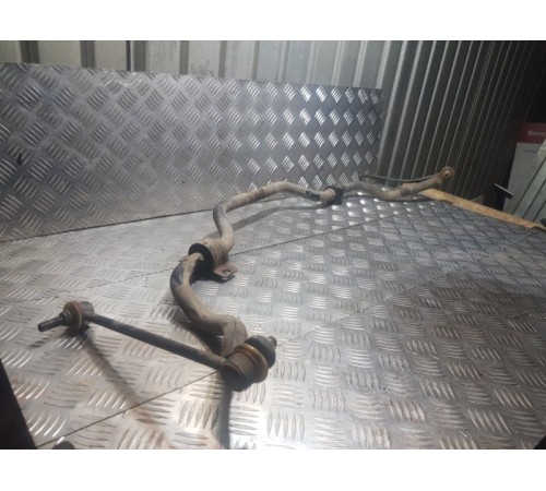 Стабилизатор поперечной устойчивости перед.