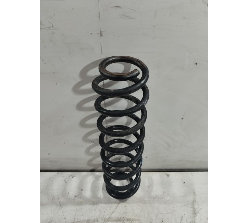 Пружина подвески задняя правая