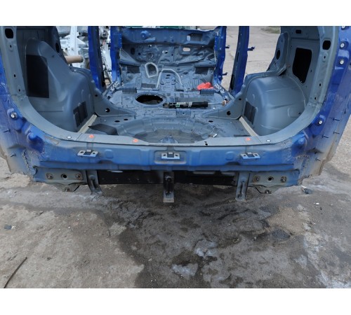 Панель задняя