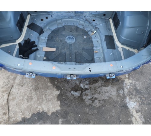 Панель задняя