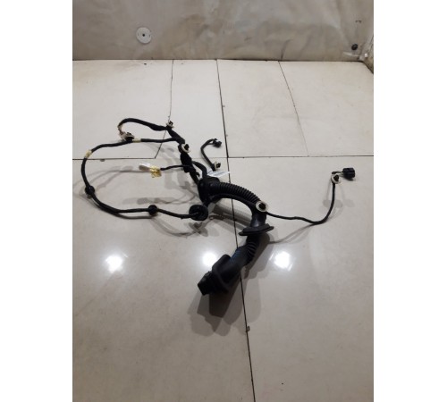 Электропроводка двери (передняя правая)